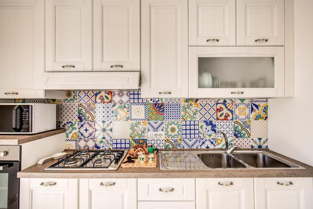 MEDITERRANEAN HOUSE room 2