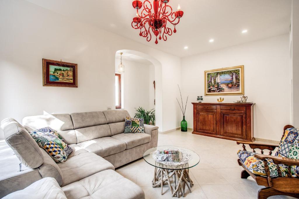 MEDITERRANEAN HOUSE room 3